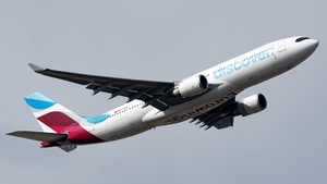 Photo of D-AXGB - Airbus A330-203 operated by Discover Airlines