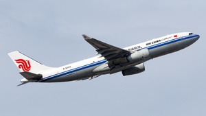 Photo of B-6092 - Airbus A330-243(P2F) operated by Air China Cargo