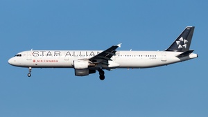 Photo of C-GITU - Airbus A321-211 operated by Air Canada