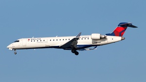 Photo of N655CA - Bombardier CRJ-701ER operated by Delta Connection (opb Endeavor Air)