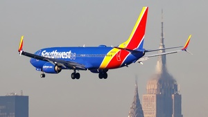 Photo of N8527Q - Boeing 737-8H4 operated by Southwest Airlines