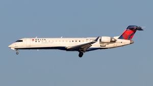 Photo of N398CA - Bombardier CRJ-701ER operated by Delta Connection (opb Endeavor Air)