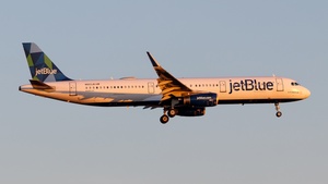Photo of N923JB - Airbus A321-231 operated by jetBlue Airways