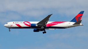Photo of N845MH - Boeing 767-432(ER) operated by Delta Air Lines