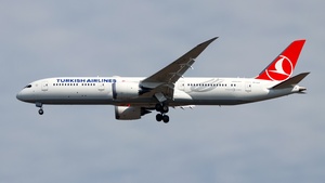 Photo of TC-LLC - Boeing 787-9 Dreamliner operated by Turkish Airlines