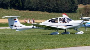 Photo of D-EUSM - Diamond DA40 Diamond Star operated by Private