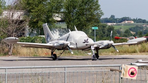 Photo of N421NA - Cessna 310N operated by Private