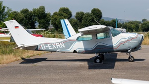Photo of D-EXAN - Cessna T210L Turbo Centurion II operated by Private