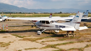 Photo of T7-RSM - Cessna 172S Skyhawk SP operated by Aeroclub San Marino