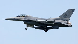 Photo of 89-2096 - General Dynamics F-16CM Fighting Falcon operated by US Air Force
