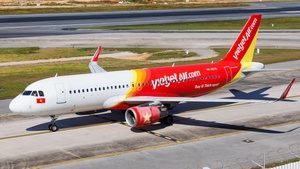 VN-A676