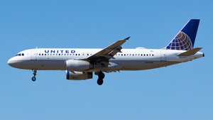 N422UA
