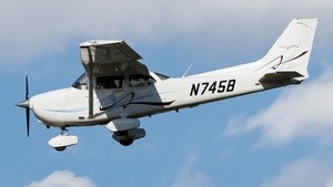 N745B