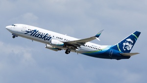 Photo of N579AS - Boeing 737-890 operated by Alaska Airlines