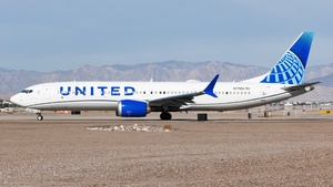 Photo of N77552 - Boeing 737 MAX 9 operated by United Airlines