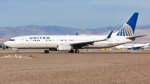 Photo of N67846 - Boeing 737-924(ER) operated by United Airlines