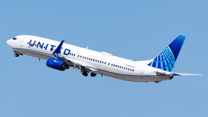 Photo of N39418 - Boeing 737-924(ER) operated by United Airlines