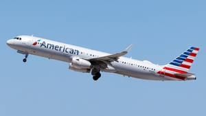 Photo of N120EE - Airbus A321-231 operated by American Airlines