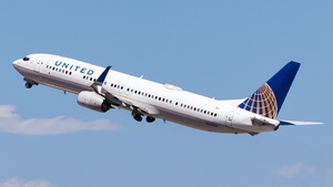 Photo of N69829 - Boeing 737-924(ER) operated by United Airlines