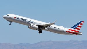 Photo of N165NN - Airbus A321-231 operated by American Airlines