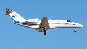 Photo of N613KJ - Cessna 525B CitationJet CJ3 operated by Cirrus Aviation Services