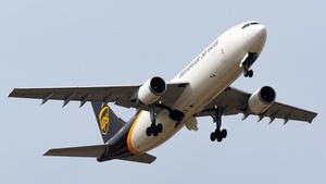 Photo of N120UP - Airbus A300F4-622R operated by UPS United Parcel Service