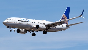 Photo with serial 38700 - Boeing 737-824