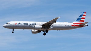 Photo of N177US - Airbus A321-211 operated by American Airlines