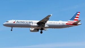 Photo of N971UY - Airbus A321-231 operated by American Airlines