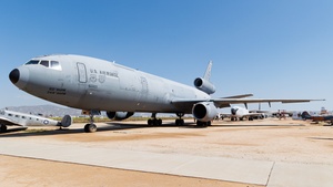 Photo of 84-0185 - McDonnell Douglas KC-10A Extender operated by US Air Force