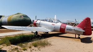 Photo of 51360 - North American SNJ-4 Texan operated by US Navy