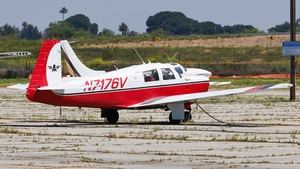 Photo of N7176V - Mooney M20E Super 21 operated by Private