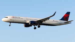 Photo of N324DX - Airbus A321-211 operated by Delta Air Lines