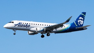 Photo of N663QX - Embraer ERJ-175LR operated by Alaska Airlines (opb Horizon Air)