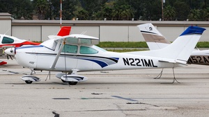 Photo of N221ML - Cessna 182P Skylane operated by Private