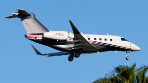 Photo of N419FX - Embraer Legacy 450 operated by Flexjet