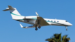 Photo of N329HF - Gulfstream GIV-X (G450) operated by Private