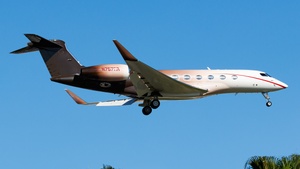 Photo of N757RR - Gulfstream G650ER operated by Flexjet