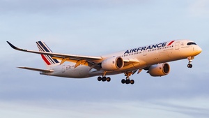 Photo of F-HTYC - Airbus A350-941 operated by Air France