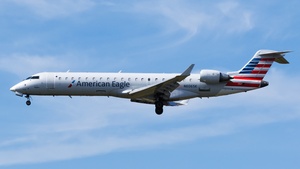 Photo of N606SK - Bombardier CRJ-701ER operated by American Eagle (opb SkyWest Airlines)