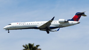Photo of N778SK - Bombardier CRJ-701ER operated by Delta Connection (opb SkyWest Airlines)