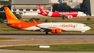 Photo of 9M-MLF - Boeing 737-8FZ operated by Firefly