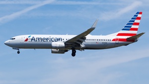 Photo of N818NN - Boeing 737-823 operated by American Airlines