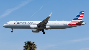 Photo of N459AN - Airbus A321-253NX operated by American Airlines