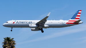 Photo of N116AN - Airbus A321-231 operated by American Airlines