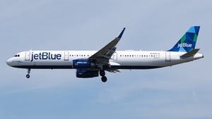 Photo of N992JB - Airbus A321-231 operated by jetBlue Airways
