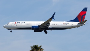 Photo with serial 31927 - Boeing 737-932(ER)