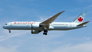 Photo of C-FRSI - Boeing 787-9 Dreamliner operated by Air Canada