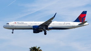 Photo of N353DN - Airbus A321-211 operated by Delta Air Lines