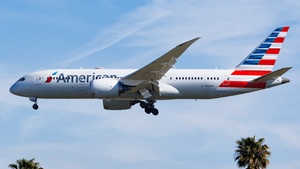Photo of N800AN - Boeing 787-8 Dreamliner operated by American Airlines
